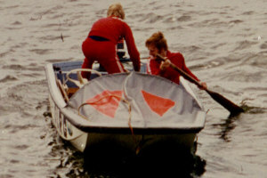 Rettungsboot an der Küste dlrg.jpg